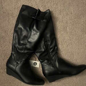 a new day Black Wedge Heeled Boots